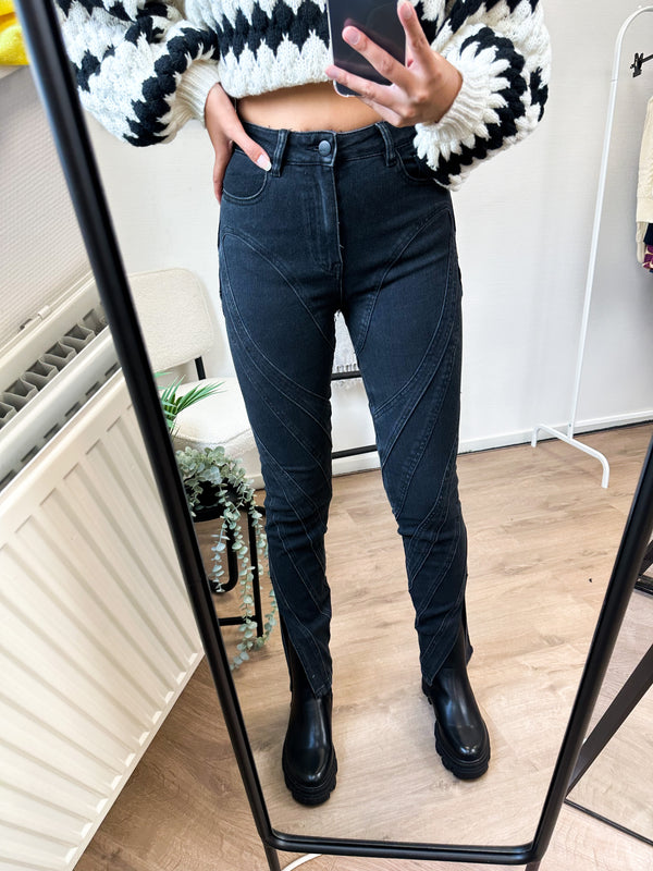 Céleste Stretch Skinny Jeans with Lines - Black Denim