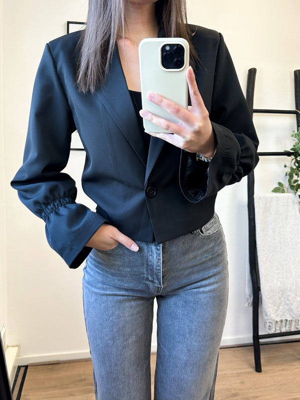 Nylah Cropped Blazer - Black