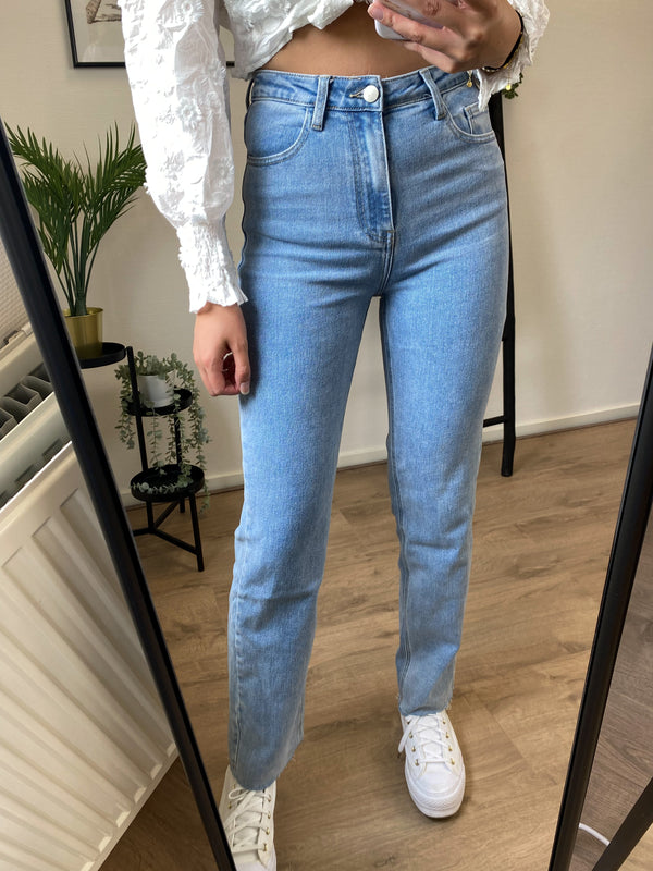 Lize Straight Stretch Jeans - Blue Denim